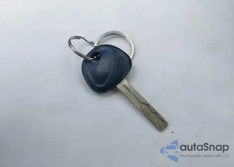 2009 Hyundai Elantra Touring z USA, uszkodzony, nr VIN KMHDC86E89U032061